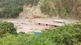 中尼邊境地區山泥傾瀉-6名中國公民仍失蹤-中方要求尼方全力搜救
