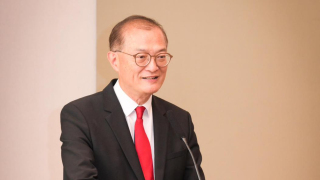 盧寵茂-會研究提升家庭醫學門診供應-望改變市民隨時上急症室求醫文化