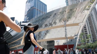 LVMH次季銷售額遜預期-擬在美建新工廠2027年投產