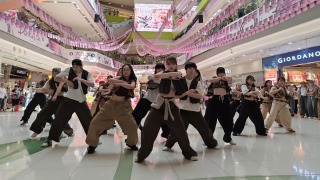 國潮快閃-舞動香江走進觀塘-數十青年舞者表演K-Pop