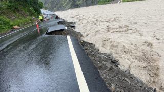 台灣中南部暴雨成災-至少3死近50傷
