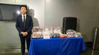 警方拘兩名本地男子---檢26公斤懷疑氯胺酮