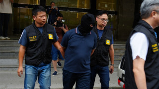 涉在澳門偷兩隻名錶共值約400萬元-58歲港漢被司警拘捕