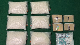 行李藏1200萬元K仔及尼古丁口含煙-荷蘭抵港男旅客被捕