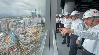鄧炳強率團訪深圳-推進新皇崗口岸建設
