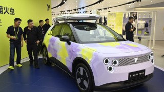 車企出海-蔚來進軍三海外市場-首推右軚車股價飆7