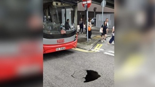 灣仔告士打道近馬師道路陷-多條巴士線受影響需改道