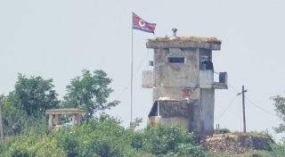 北韓軍方-南韓軍隊用機槍向北韓軍人射擊屬-嚴重挑釁--將採相應措施