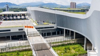 持香園圍跨境配額私家車可於通宵時段經落馬洲過境-運輸署-助提升旅客通關效率