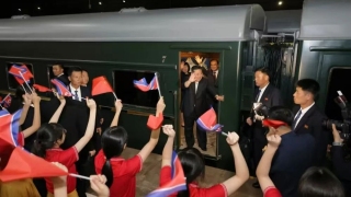 金正恩乘專列結束對中國訪問-對中方誠意表示感謝