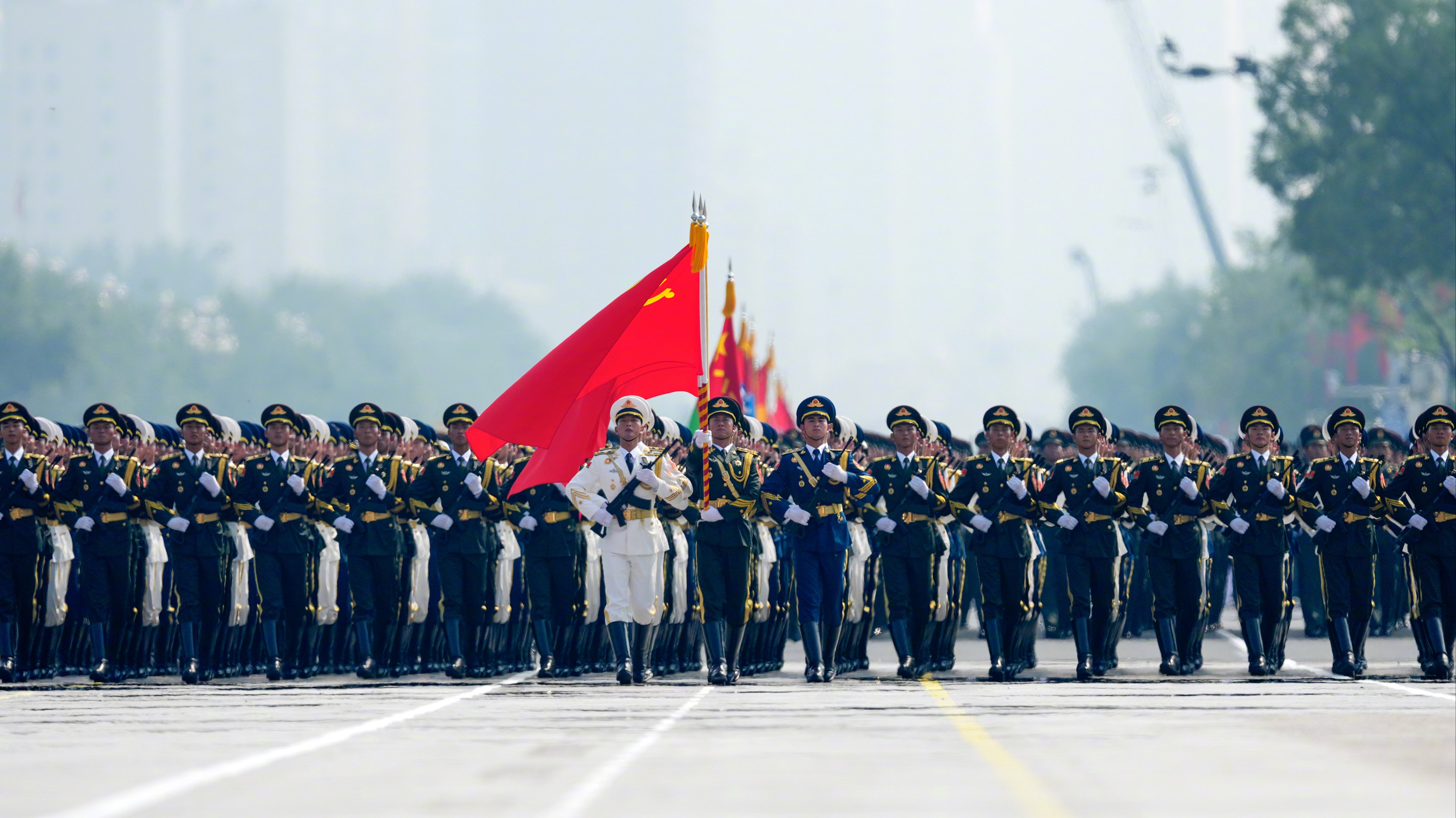 九三閱兵「刷屏」全球廣受好評　國防部：展示中國軍隊維護和平的力量
