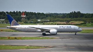 聯航波音737客機響火警迫降大阪-初步調查無起火跡象