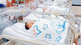 施政報告--初生子女額外免稅額增至兩年--享有雙倍免稅額達26萬元