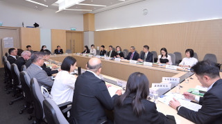 施政報告-楊何蓓茵籲公務員團結一致-全力支持和配合特首施政