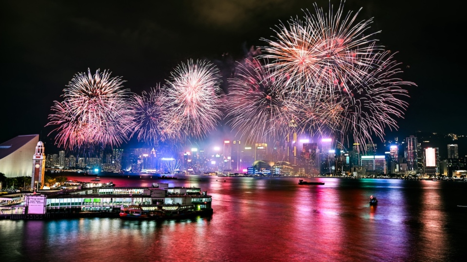 國慶煙花2025-海港城露天停車場最佳觀賞位-早鳥門票半價-消費獎賞活動