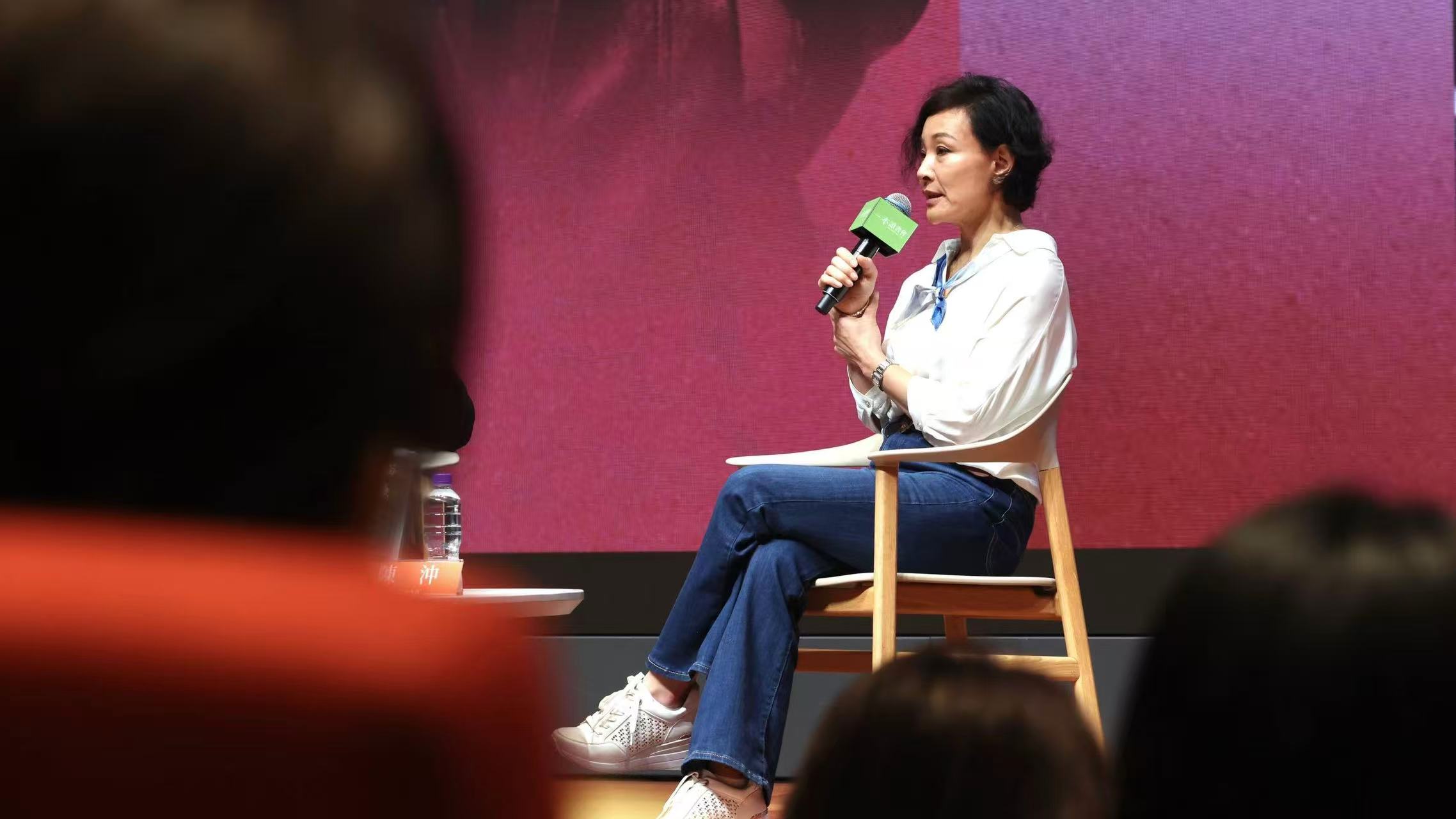 名家講座｜陳沖寄語年輕人：痛苦與欣喜皆為人生養料