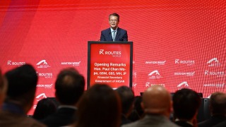 陳茂波-本港受惠於全球航空業蓬勃發展-正積極擴大全球南方航線網絡