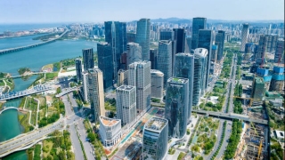 前海積極響應2025香港-施政報告--推動深港深度融合發展