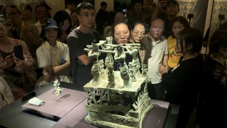 成都三星堆博物館設VR實景盼吸年輕客-體驗文物發掘修復艱辛