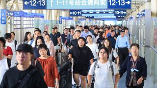 國慶中秋長假-全國鐵路迎回程客流高峰-料今天發送逾1900萬人次