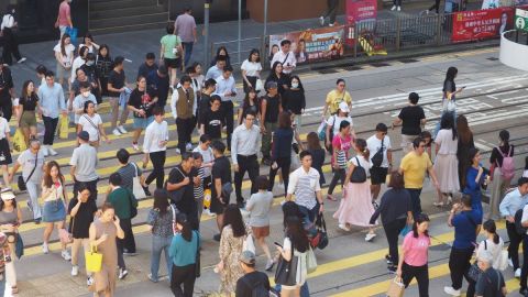 本港經濟-失業率微降至3-8--零售住宿服務等跌幅明顯