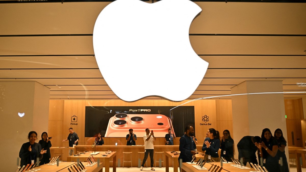 果迷注意-蘋果傳明年推三重量級產品-涉AI耳機第二代折疊iPhone