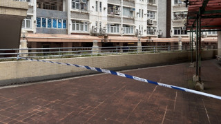 青衣長康邨12歲男童獨留在家墮樓亡-父母涉疏忽照顧被捕