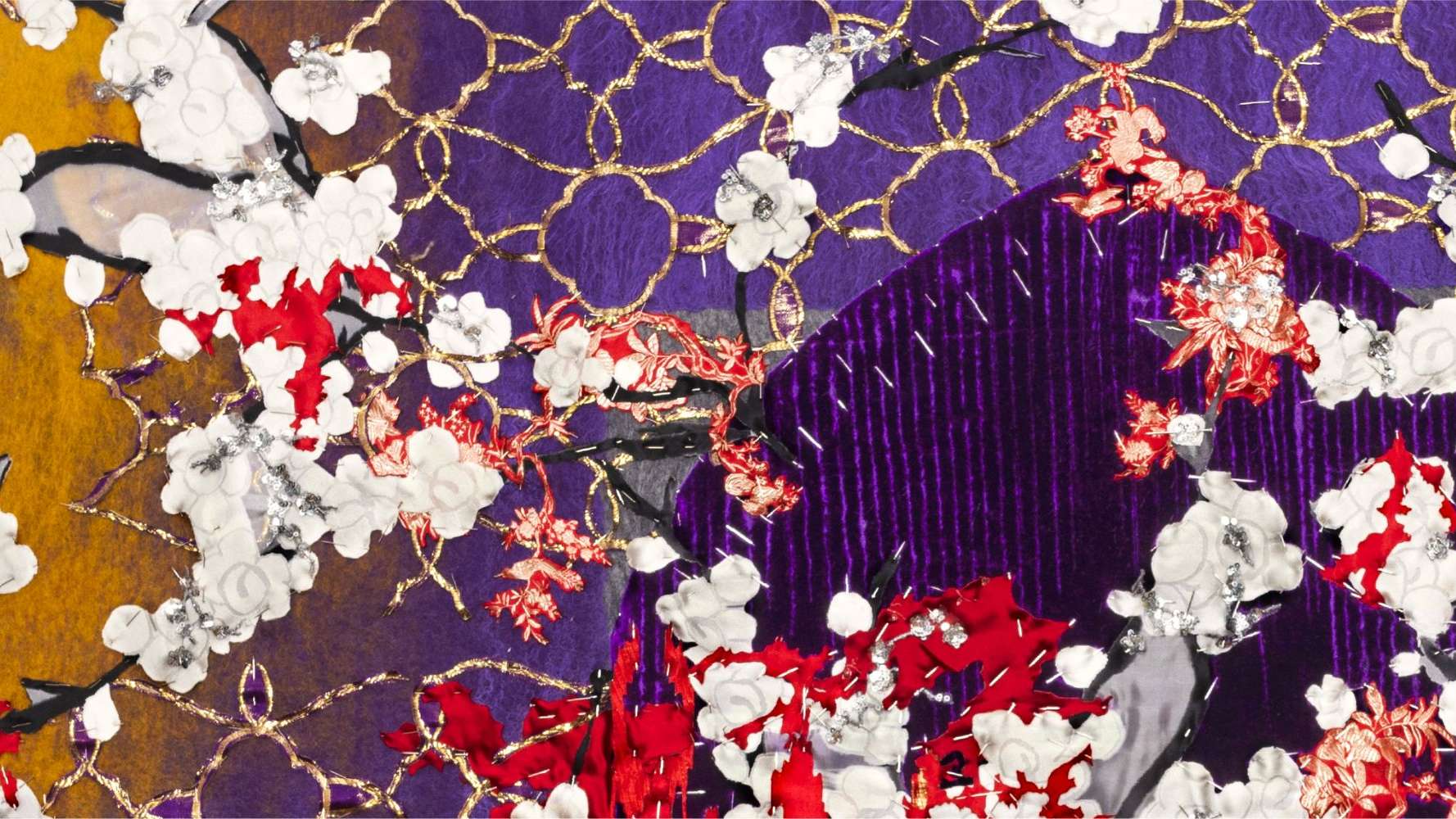 以明快色調對比創傷與記憶古爾努爾．穆卡札諾娃個展「靈魂的嫁妝」11月啟幕