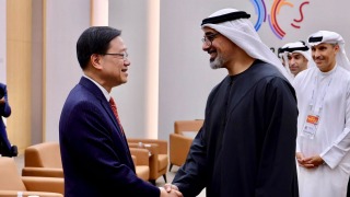 李家超與阿聯酋阿布扎比王儲會面-冀續深化雙邊關係
