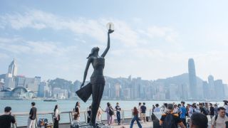 本港經濟-上季GDP增長加快至3-8--9月零售銷貨勝預期