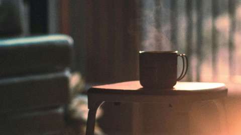 伯爵茶跡-春雨依然醉月湖--文字學家許進雄教授軼事瑣憶-上