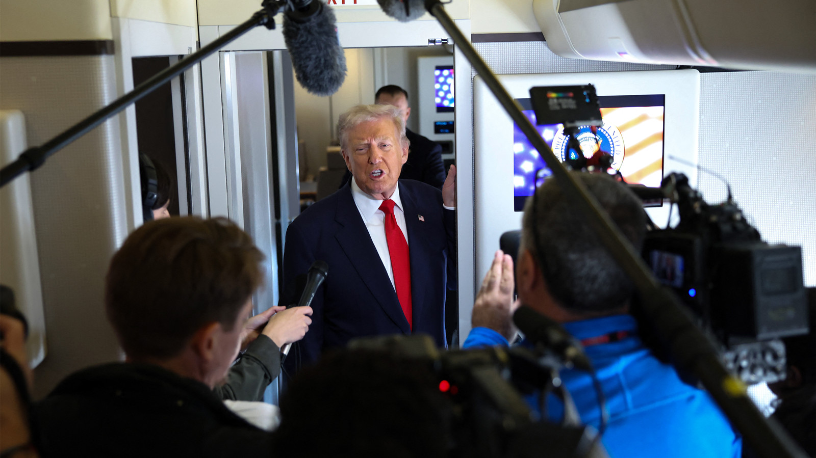 指卡尼就反關稅廣告道歉　特朗普拒與加拿大重啟貿易談判