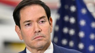 魯比奧否認英國暫停與美共享-販毒船-情報-強調美英關係牢固