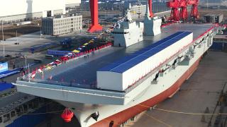 新一代兩棲攻擊艦-四川艦從上海啟航-開展首次航行試驗