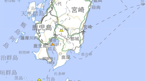 日本櫻島火山三度噴發-煙霧高度曾達4400米
