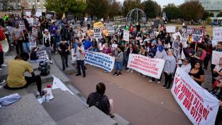 美國夏洛特市移民執法行動升級-首日至少拘捕81人