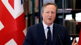 英國前首相卡梅倫證實患上前列腺癌-籲當局推出篩查計劃