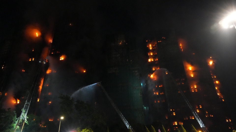 宏福苑五級火---何永賢-將提供中轉屋等2000個單位-供受影響災民居住