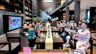 活動回顧-書香茶韻文一聞--最美茶藝師-鄧百惠講解泡茶學問