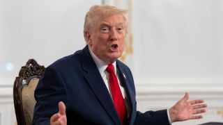 特朗普施壓升級-稱委內瑞拉上空應被視為禁飛區