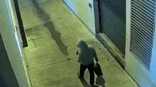 美國FBI拘捕一男子-涉嫌在-國會山騷亂-前夕放置炸彈