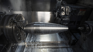 俄烏戰爭-烏克蘭在丹麥軍工廠啟動建設-扎哈羅娃-對俄造成威脅將採取措施