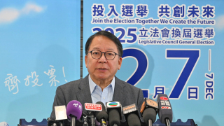 立法會選舉-陳國基陳茂波林定國等分到票站投票-指香港需繼續前行籲選民投票