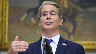 貝森特-旺季銷情非常強勁-料全年經濟增長達3