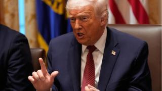 特朗普擬簽署行政令-統一聯邦AI監管規則限制各州單獨制定