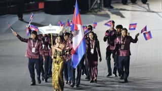 泰柬衝突-柬埔寨退出在泰舉辦的東南亞運動會-運動員家長憂返程受阻