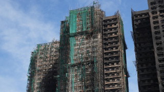 宏福苑五級火-神秘男圖低價掃單位惹爭議-江玉歡提醒業主不要輕易出售