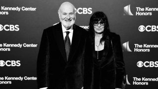 荷里活名導洛連納家中逝世疑為謀殺-曾執導-初戀--90男歡女愛-等經典作品