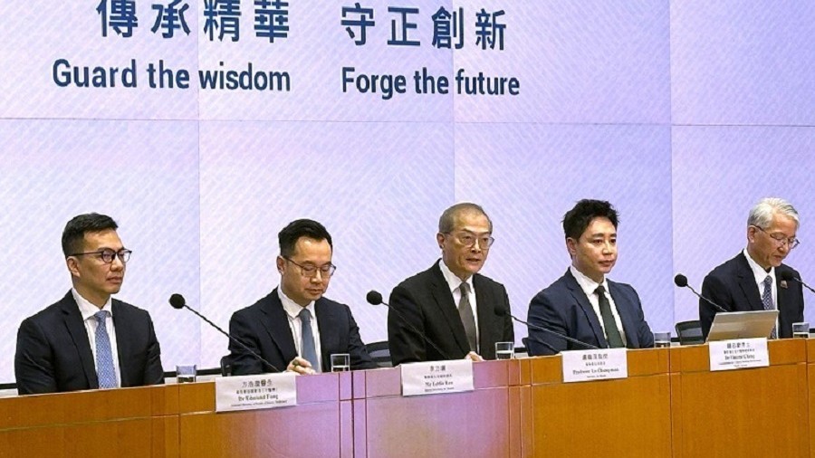 當局公布首份中醫藥發展藍圖-確立中醫藥服務在醫療系統定位