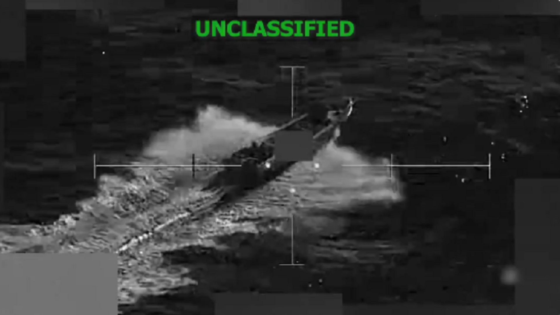 有片｜美軍稱在東太平洋打擊「販毒船」　擊斃4人